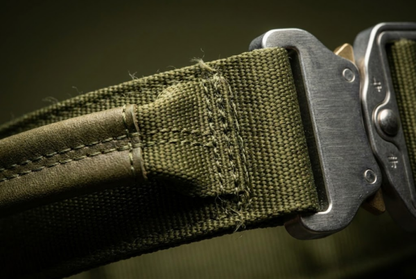 Collier Tactique K9 à Poignée — Boucle Cobra Acier